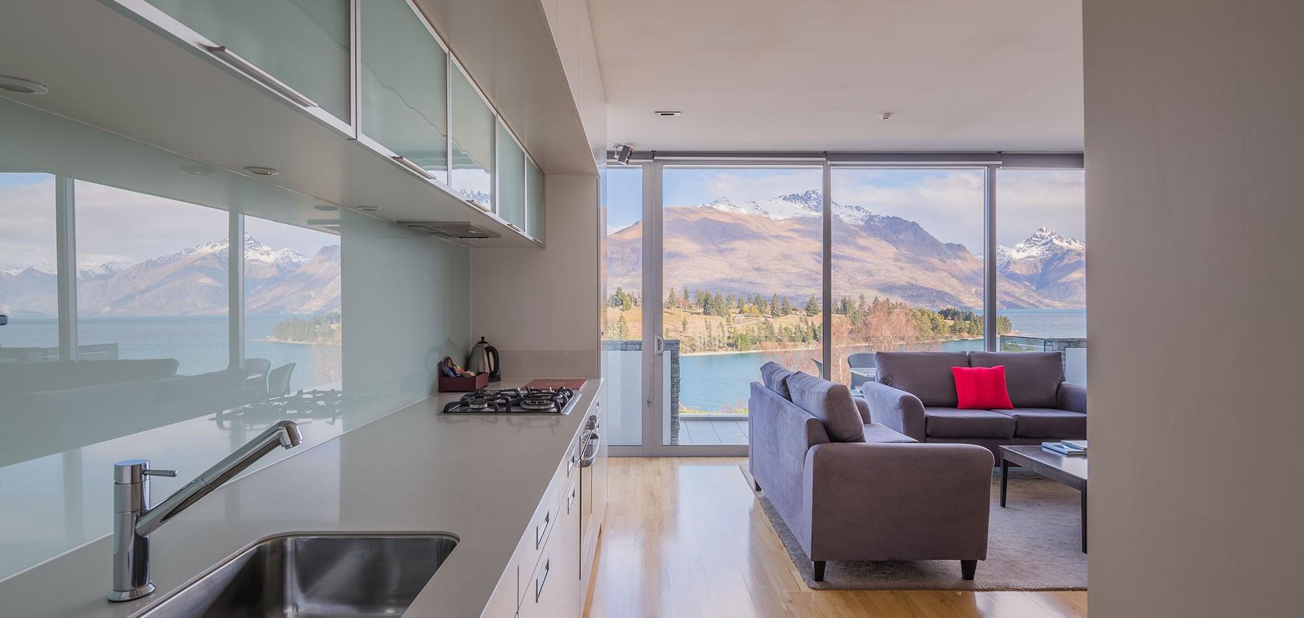 Swiss-belsuites Pounamu