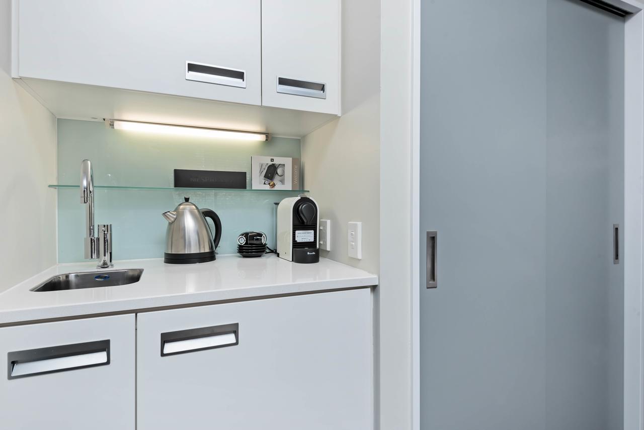 Swiss-belsuites Pounamu